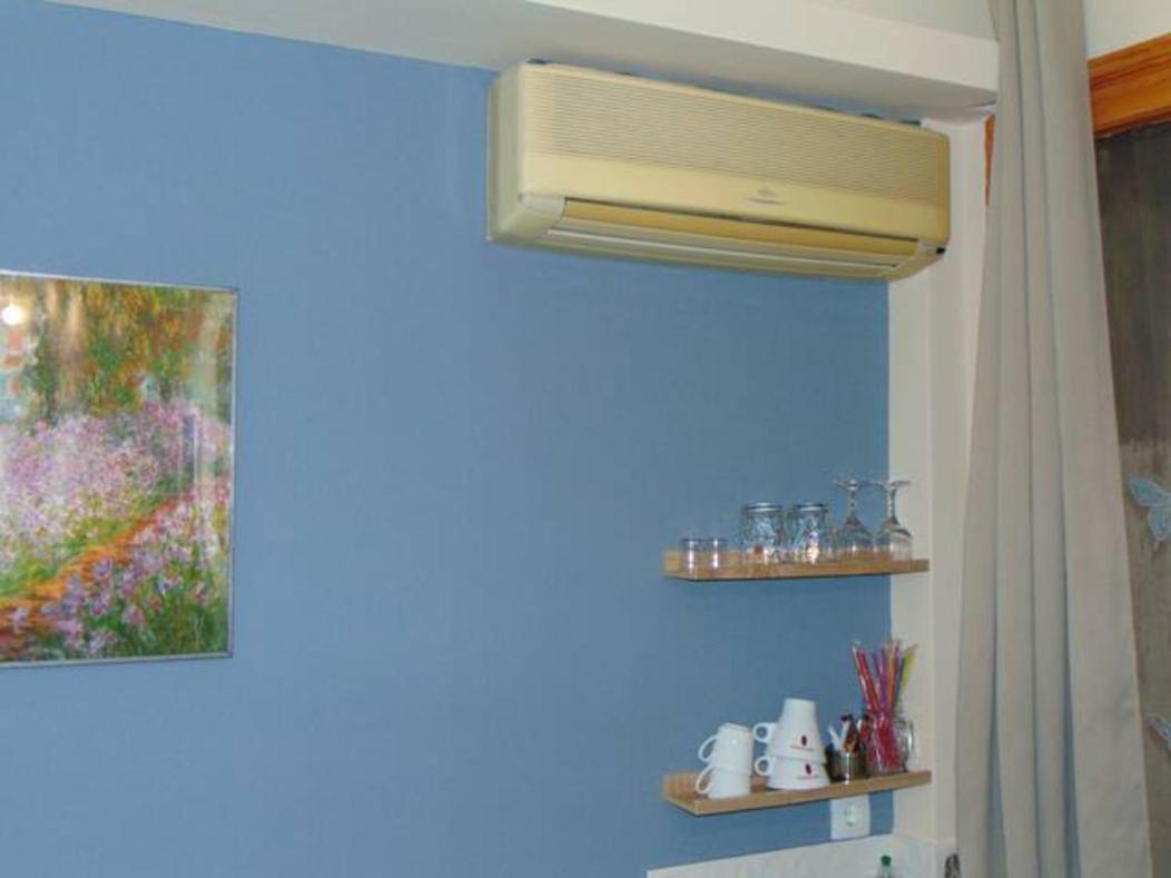 Central Mini & Full Renovated Studio @ Syntagma Aten Exteriör bild